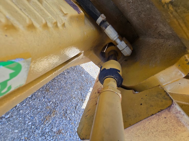 caterpillar-420e-image-111
