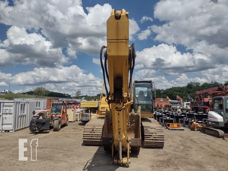deere-270c-lc-image-2