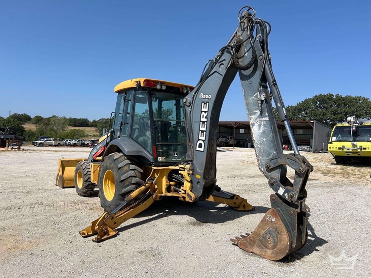 deere-410l-image-2