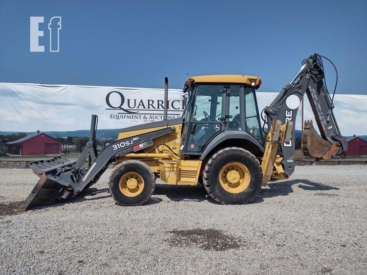 2010-deere-310sj-image-1
