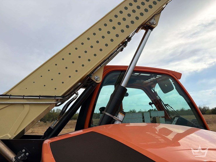 2023-jlg-ag925-8,000lbs-rough-terrain-telehandler-image-16