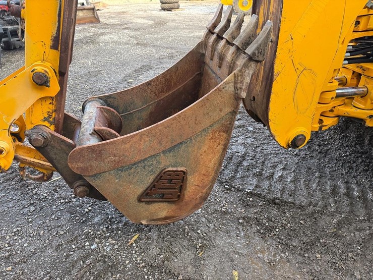 jcb-214-image-15