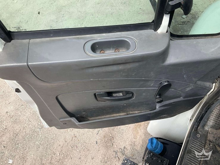 2018-international-durastar-4300-image-12