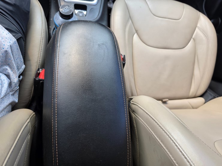2015-jeep-cherokee-image-41