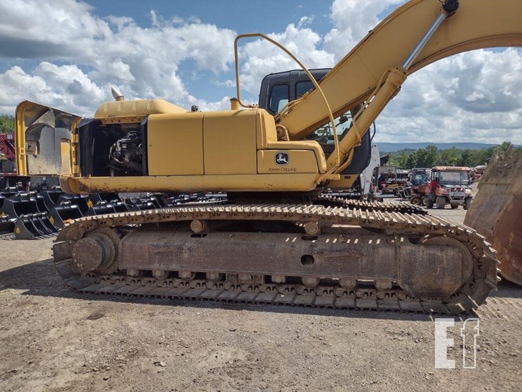 deere-270c-lc-image-25