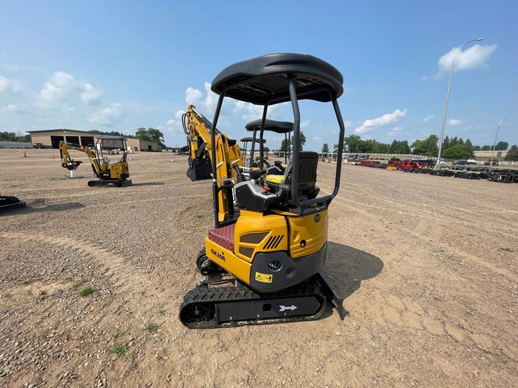 #5547-•-2026-qk20r-mini-excavator-image-2