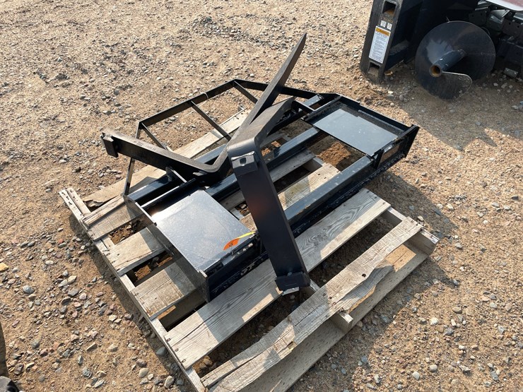 #2070-•-2026-mower-king-skid-steer-forks-image-1