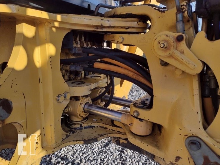 2003-deere-310sg-image-39