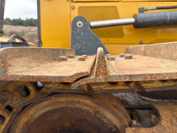 2014-deere-750k-lgp-image-59