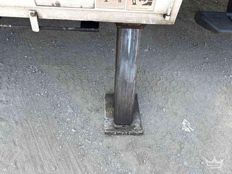 2017-ford-f550-image-37