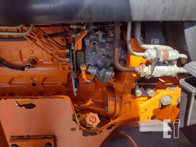 new-holland-ts115a-image-22