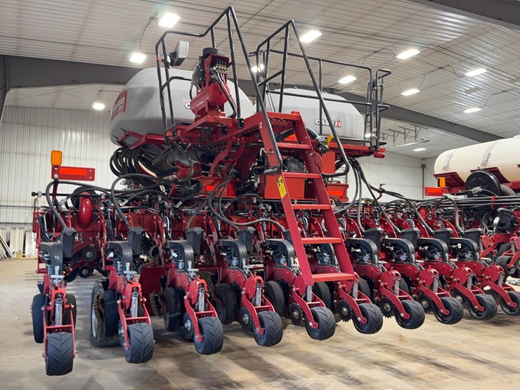 2022-case-ih-2160-image-15
