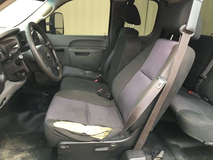 chevrolet-2500hd-image-9