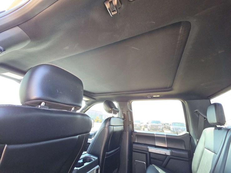 2020-ford-f150-xl-image-11