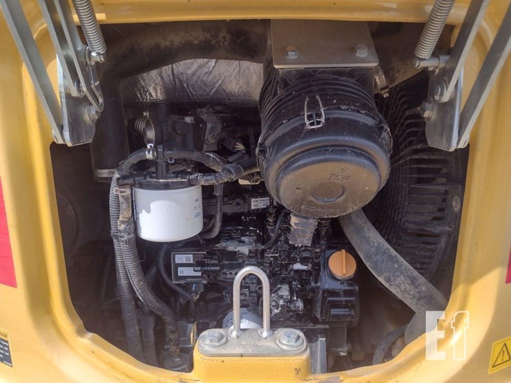 2021-deere-35g-image-35