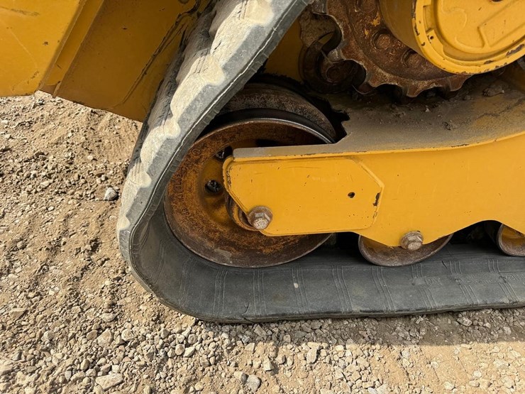 2017-caterpillar-259d-image-20