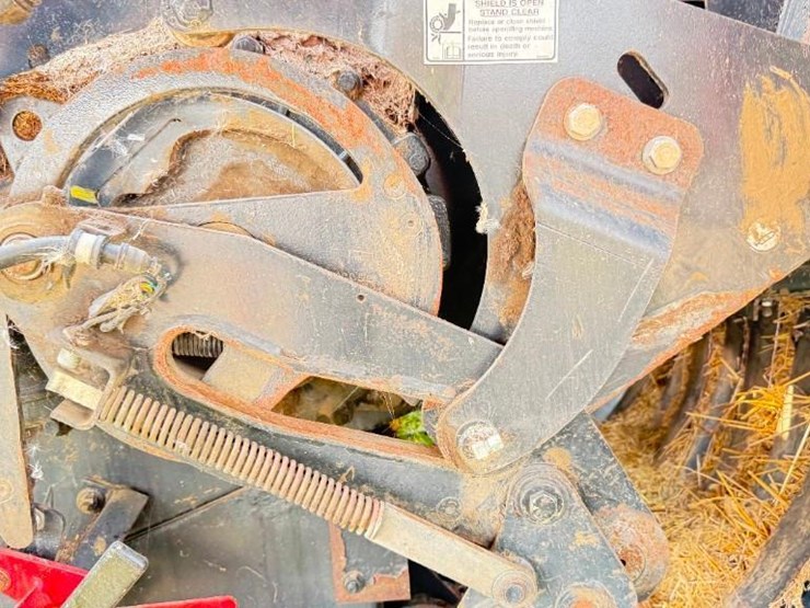 2009-new-holland-bb9060-image-5