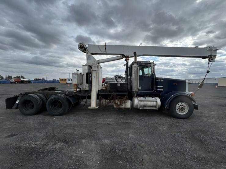 2001-peterbilt-357-image-6