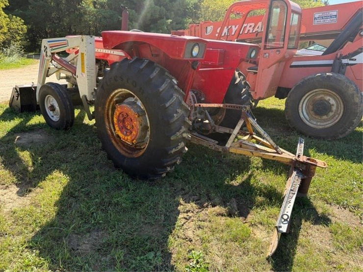 massey-ferguson-165-image-4