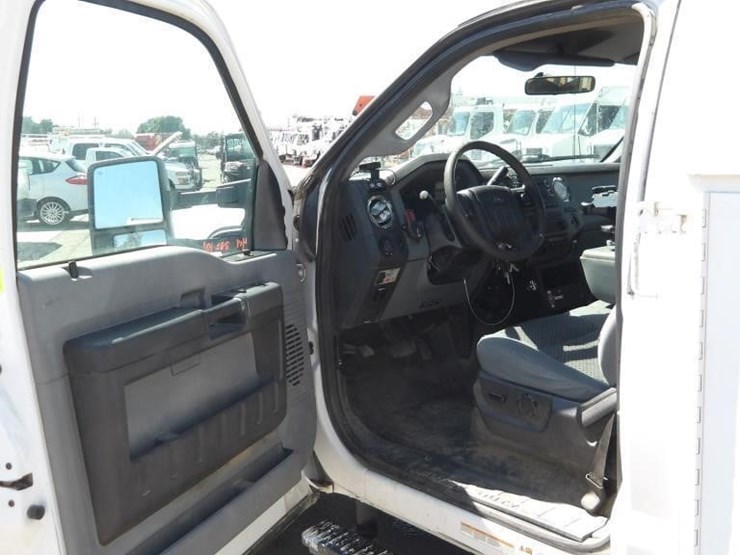 2012-ford-f450-image-15