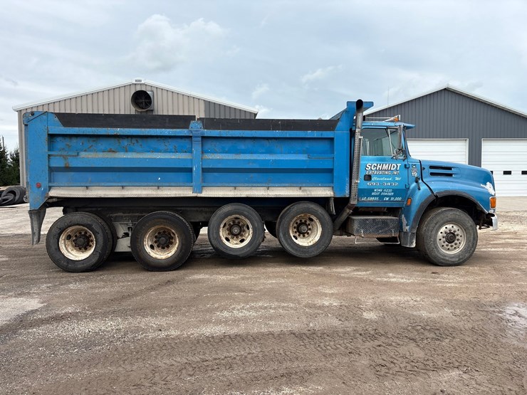 1995-ford-ltl9000-image-6