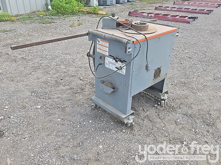 table-rebar-cutting-and-bending-equipment-image-3