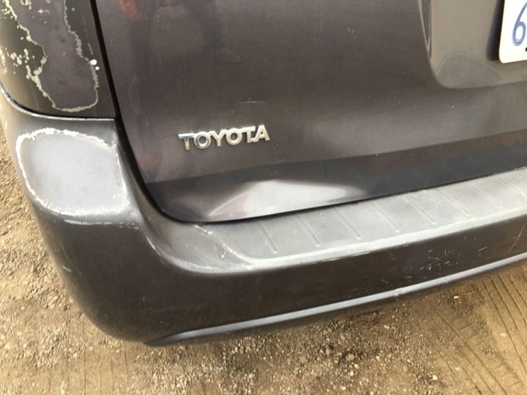 2008-toyota-sienna-ce-image-15