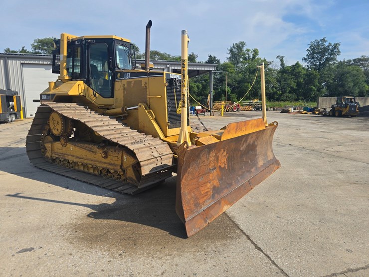 2002-caterpillar-d6m-lgp-image-15