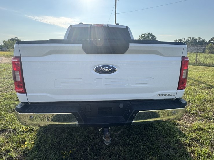 2023-ford-f150-xlt-image-6