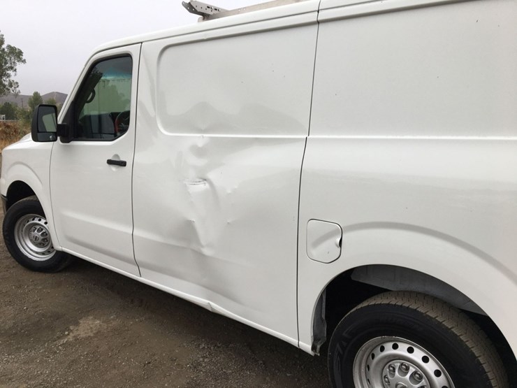 2021-nissan-nv2500-image-17