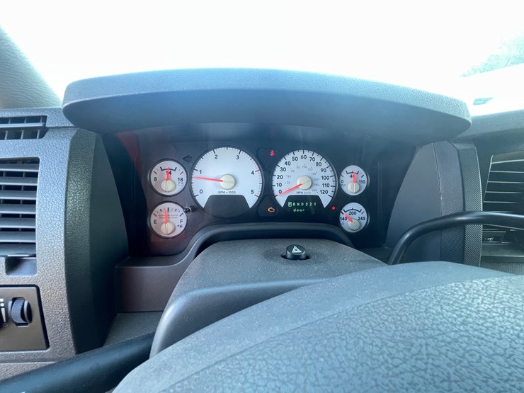 2008-dodge-ram-4500-image-57