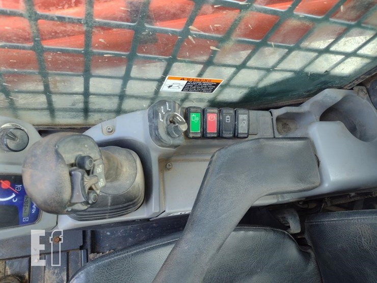 2023-kubota-svl75-2-image-8
