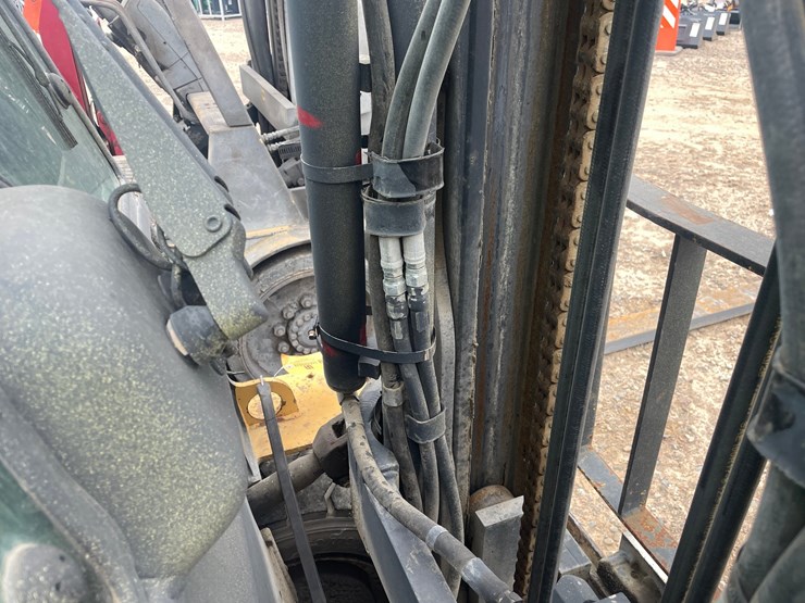 #1062-•-yale-veracitor-90vx-forklift-image-10