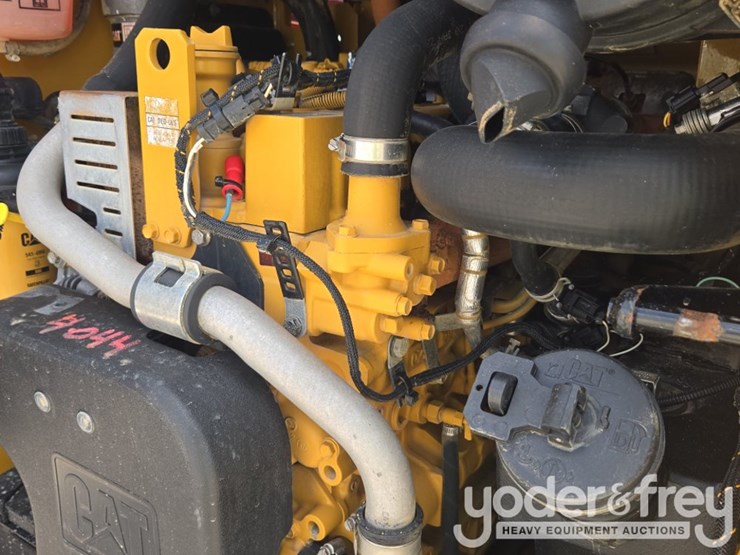 2023-caterpillar-259d3-image-38