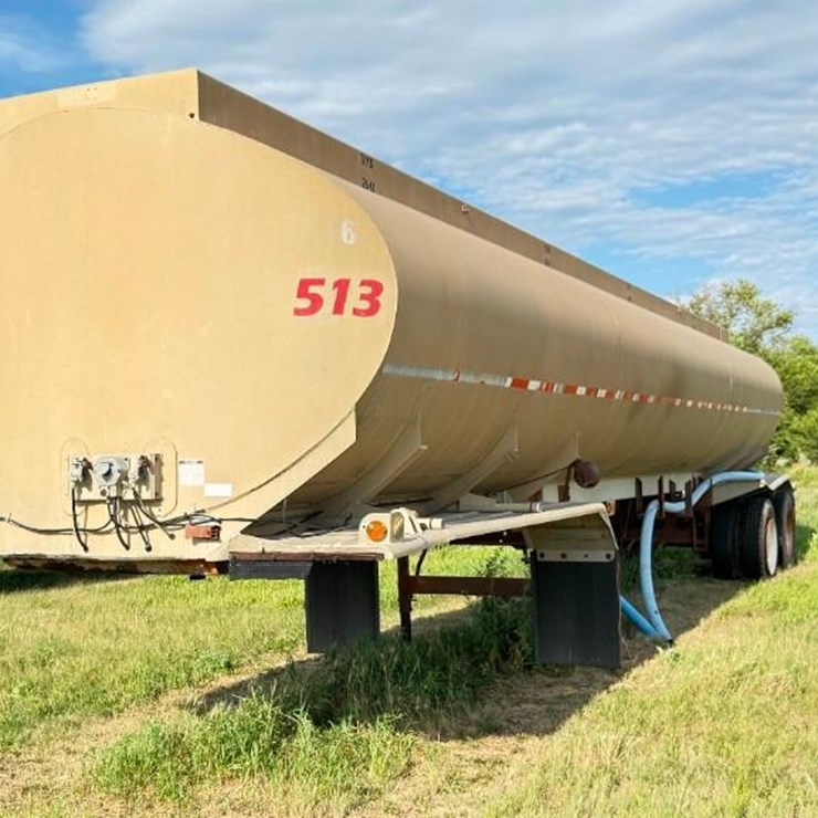 FRUEHAUF Tanker