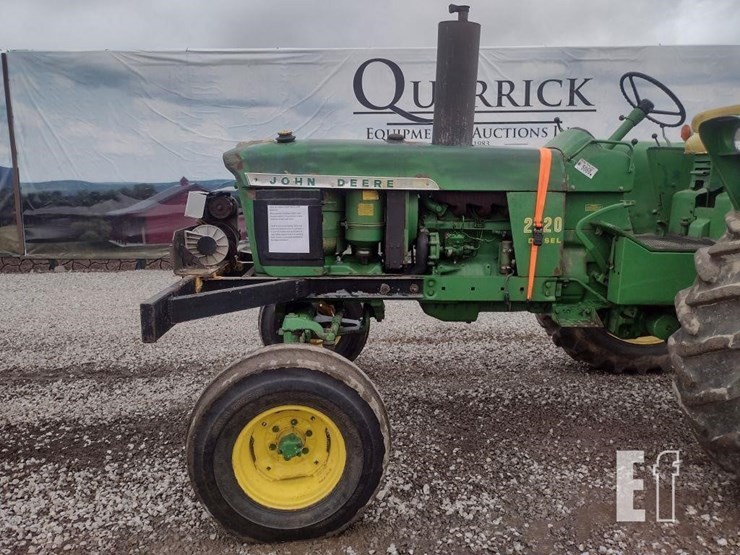 john-deere-2520-image-16