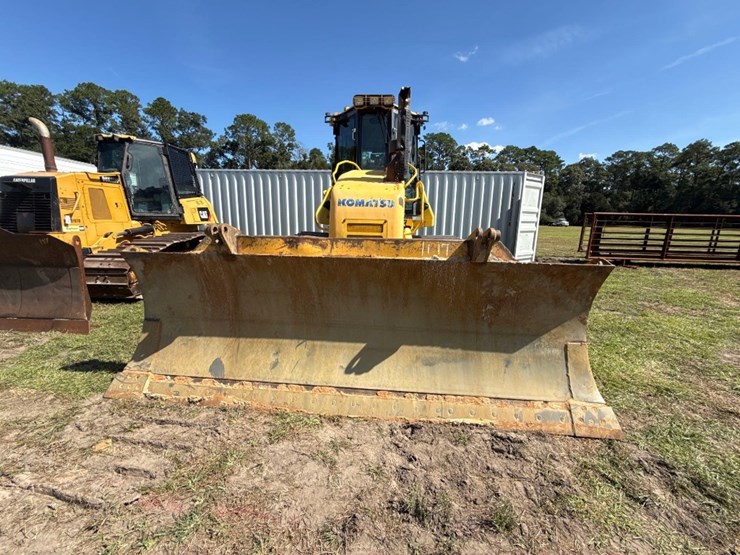 komatsu-d61pxi-image-9