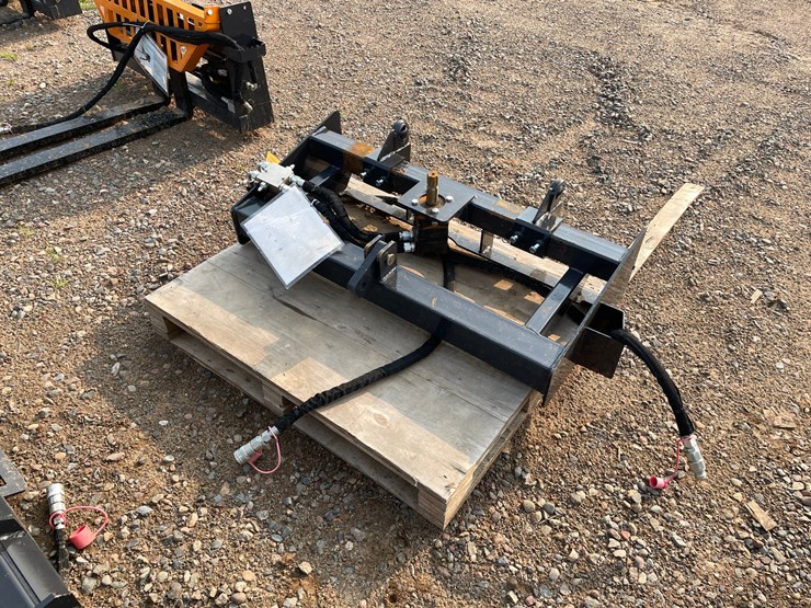 #2016-•-2026-unused-land-honor-skid-steer-3-point-hitch-adapter-image-3