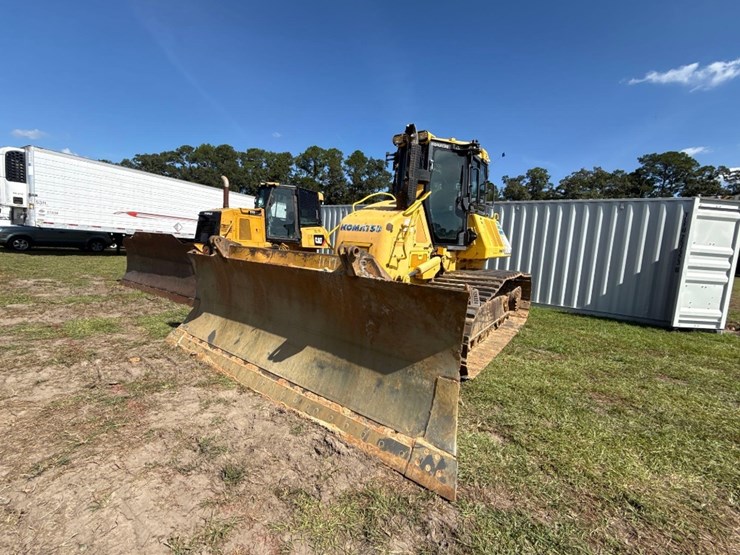 komatsu-d61pxi-image-2