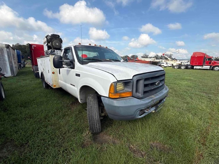 2001-ford-f450-image-1