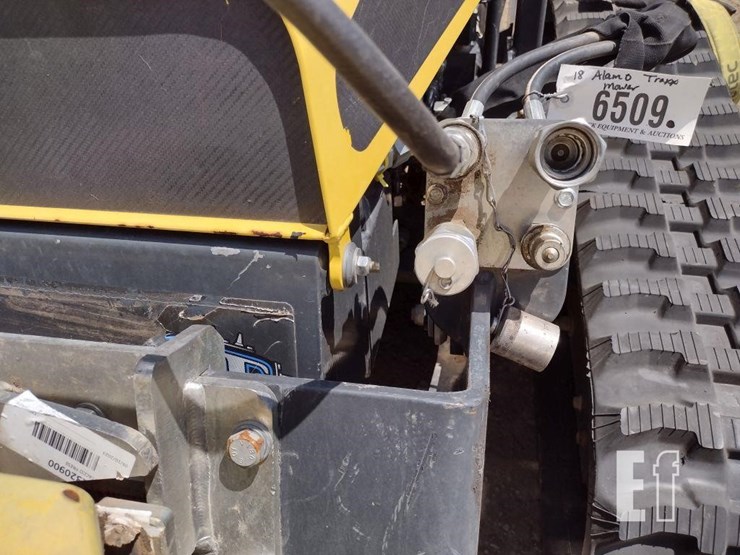 18-alamo-traxx-mower^remote^charger^-image-21