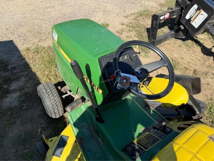 john-deere-180-image-5