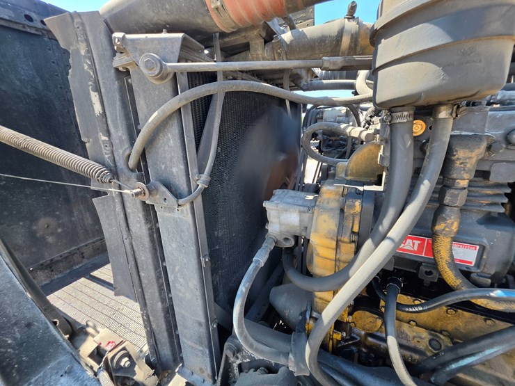 1992-peterbilt-379-image-28
