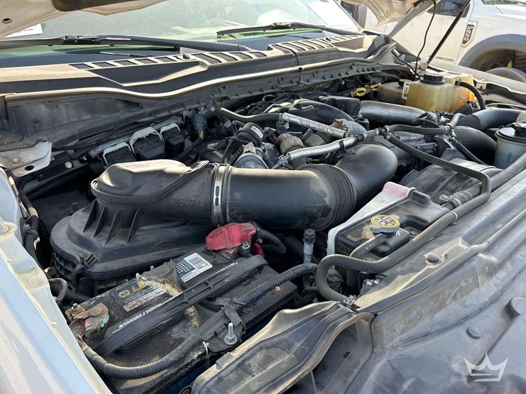 2017-ford-f550-image-9