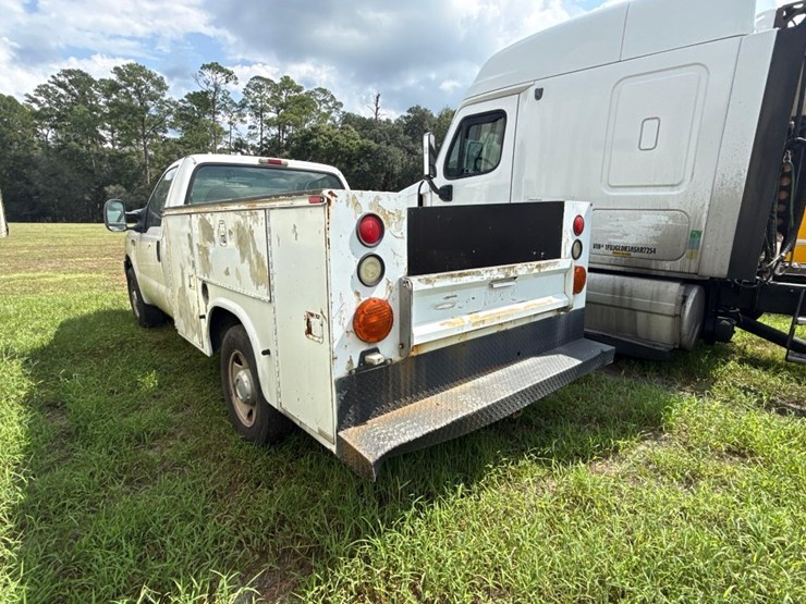 2006-ford-f250-image-3