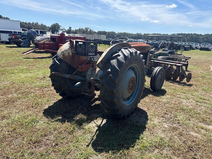 ford-4000-image-4