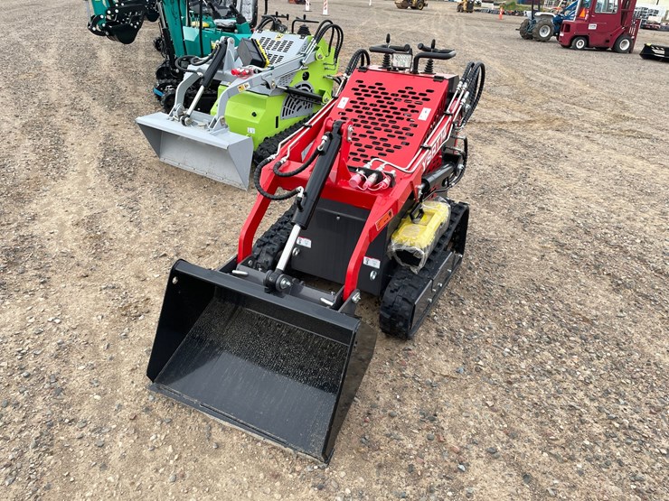 #5506-•-2026-agt-skid-steer-loader-image-2