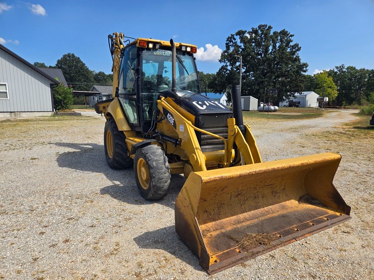 caterpillar-420e-image-20