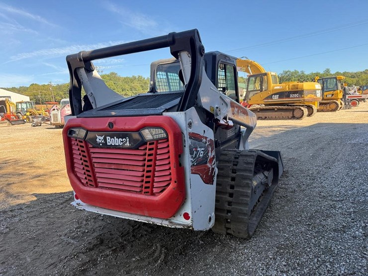 2022-bobcat-t76-image-4