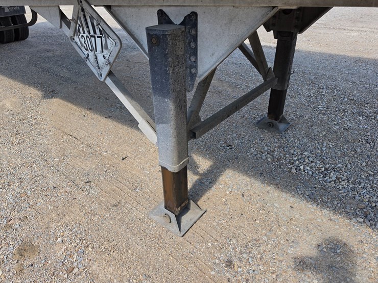2020-travis-t102-image-24